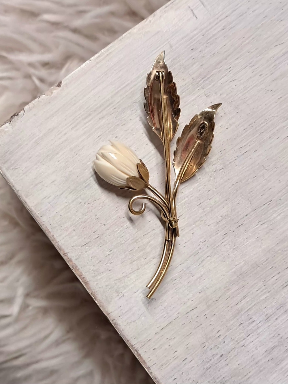 Vintage Danecraft 12K Gold Filled Floral Brooch